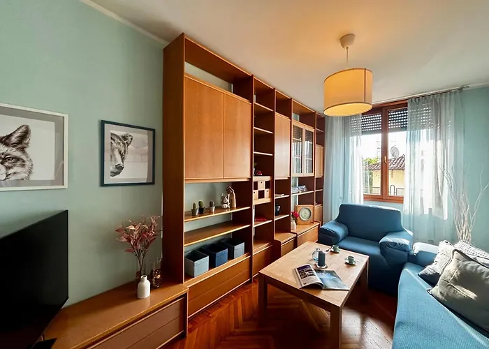 Old Town - Larihome A101 * 东戈